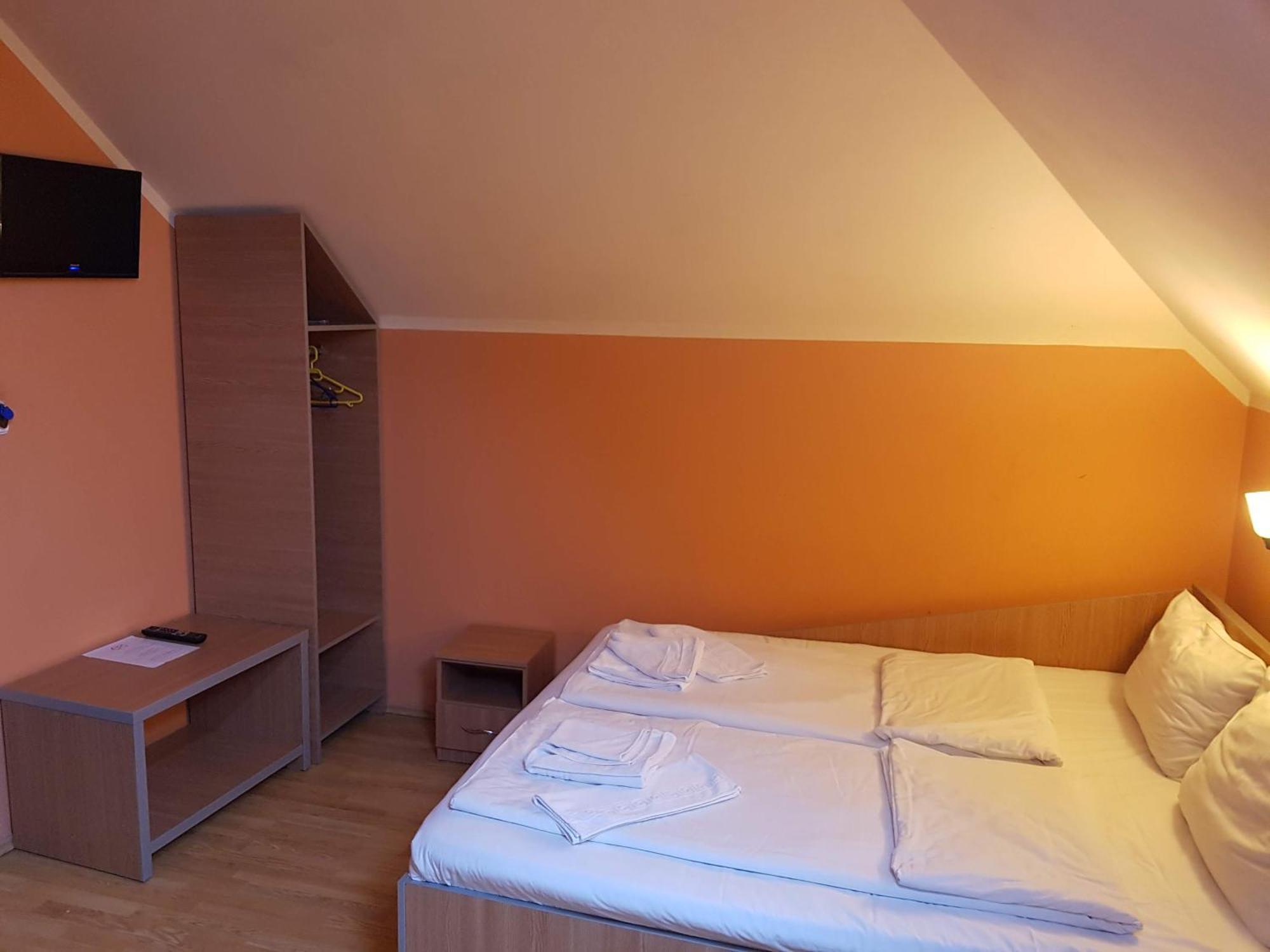 Motel Al Capone Satu Mare Exterior photo