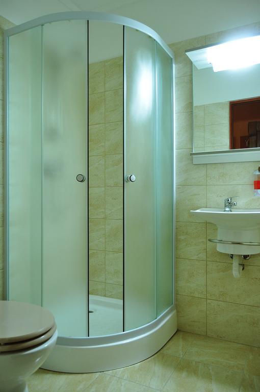 Motel Al Capone Satu Mare Room photo